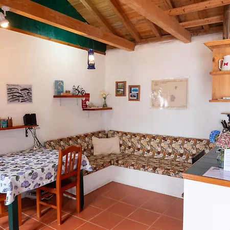 Casita - Your In Flores *