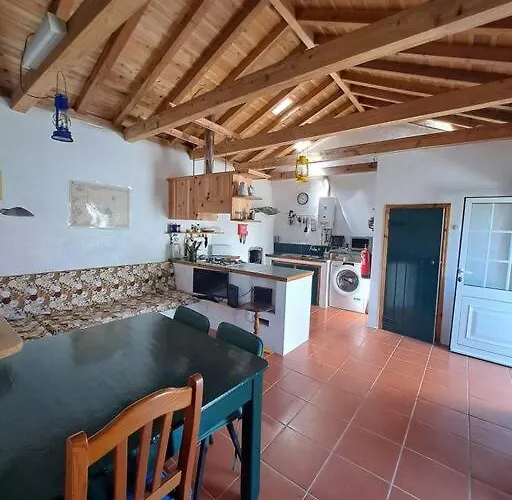 Casita - Your In Flores *