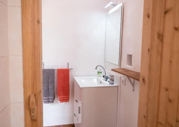 Casita - Your In Flores *