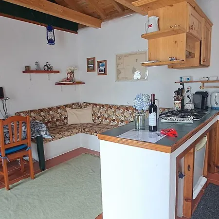 Casita - Your In Flores *