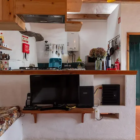 Casita - Your In Flores *